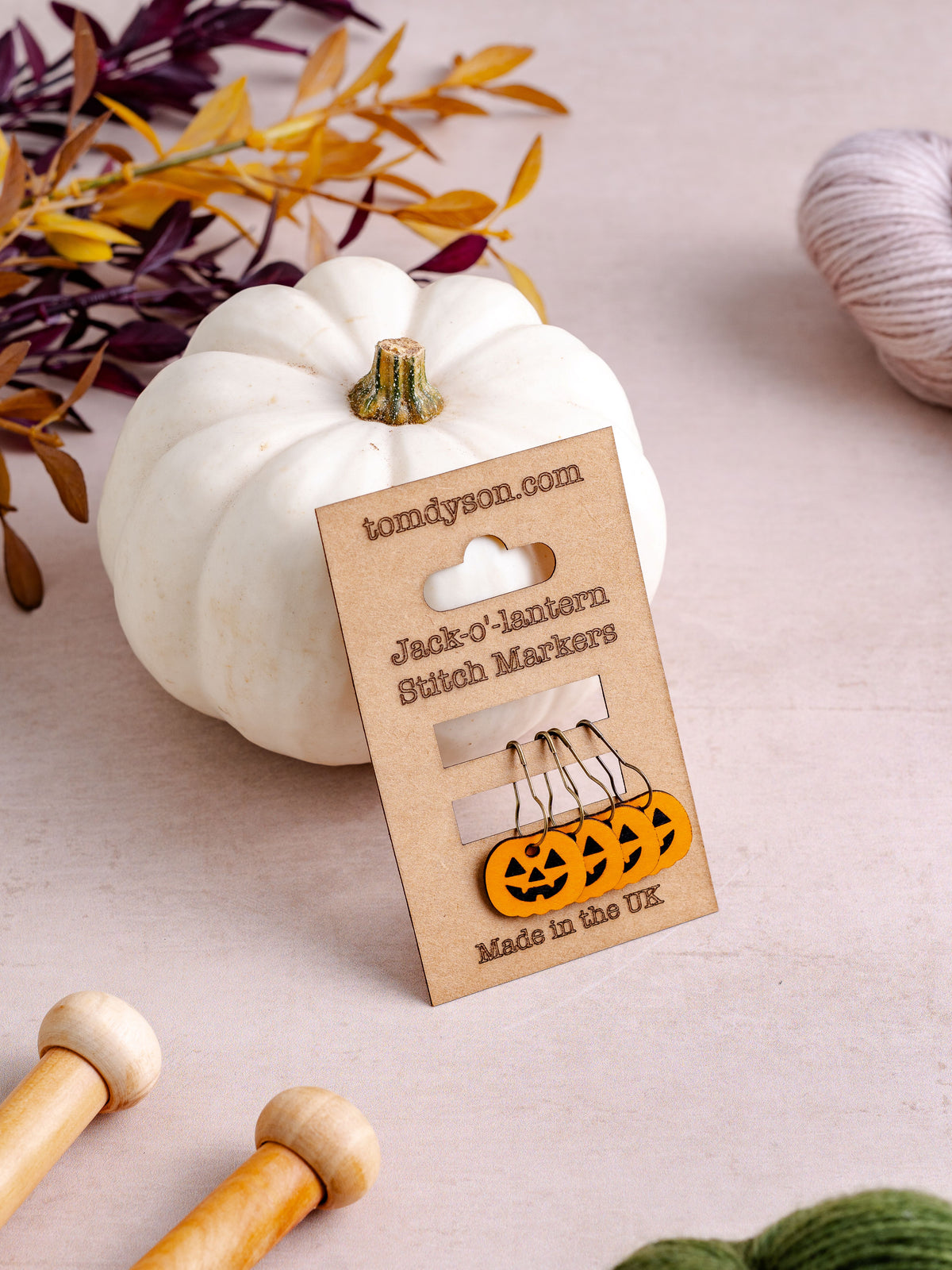 Jack-o'-lantern Stitch Markers