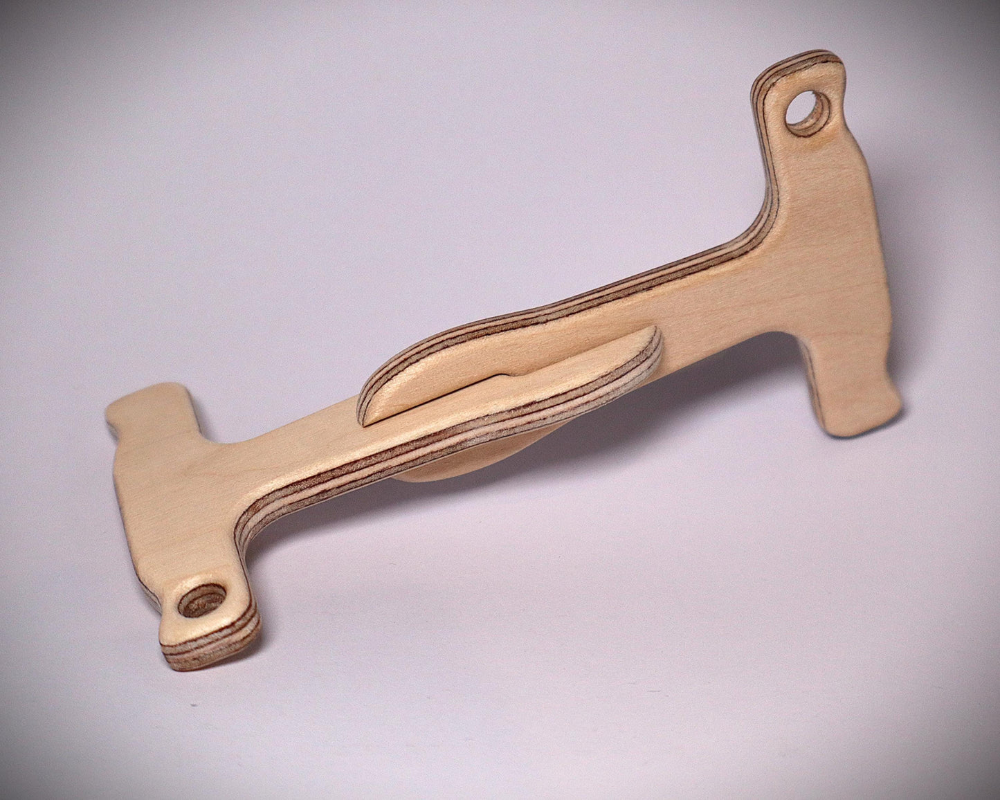 Handcrafted Birch Plywood Niddy Noddy - Standard or Small, Durable & Space-Saving