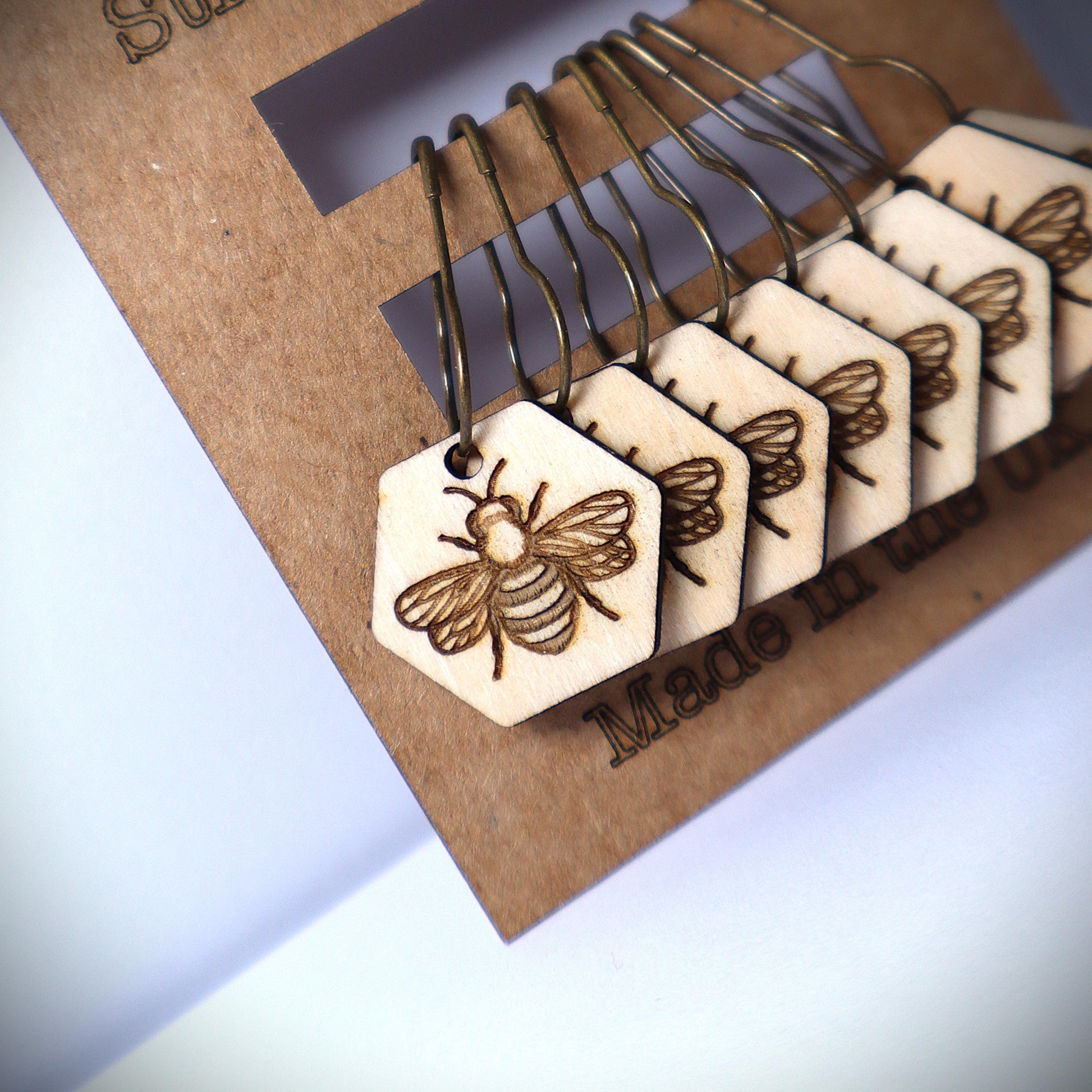 Adorable Animal Stitch Markers – Bee, Alpaca, Cat, Pig, and Owl Designs!